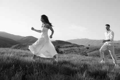 Spring utah meadow engagement session Brynn Kelley Photography rocky mountain bride21