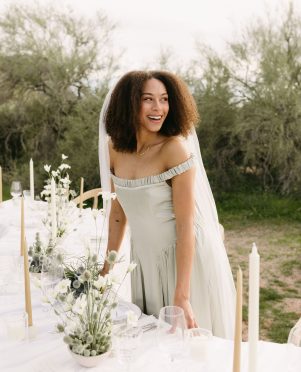 Superstition Mountains styled shoot arizona Cam Dever Photograpphy rocky mountain bride10