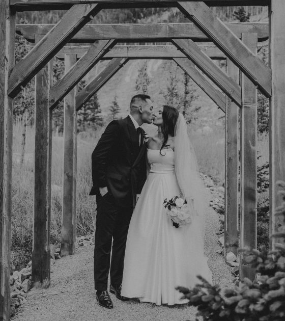 Charming Taos Ski Valley Resort Wedding with Alpine Views