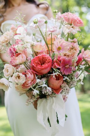 CedarCreek Estate Winery spring wedding Boketto Photography rocky mountain bride29