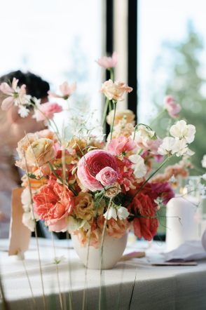 CedarCreek Estate Winery spring wedding Boketto Photography rocky mountain bride48