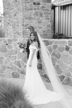 CedarCreek Estate Winery spring wedding Boketto Photography rocky mountain bride52