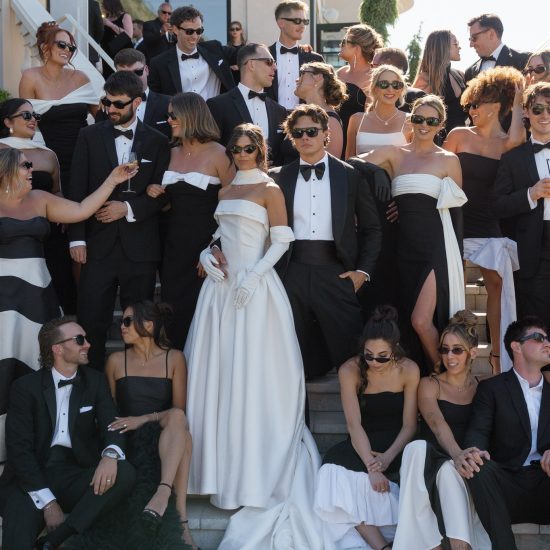 Striking and Grand Springtime Wedding in Utah