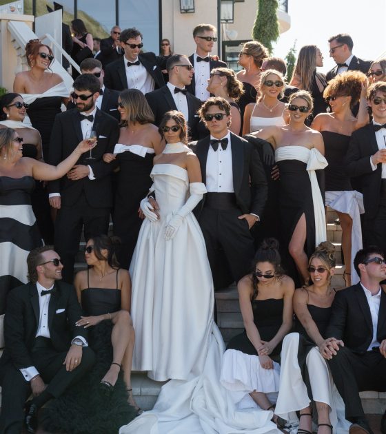 Striking and Grand Springtime Wedding in Utah