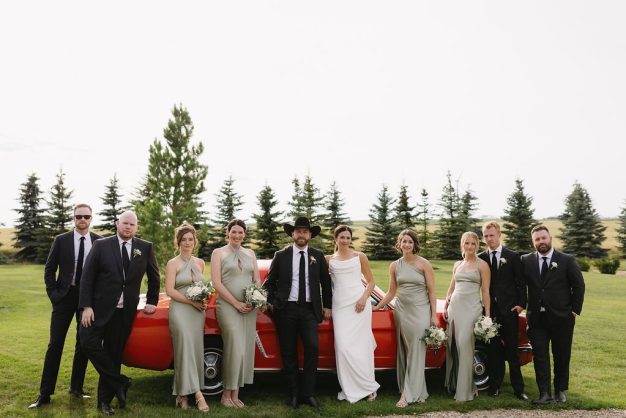 Sweet Haven Barn summer wedding Lottie Weddings rocky mountain bride12