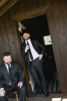 Sweet Haven Barn summer wedding Lottie Weddings rocky mountain bride22