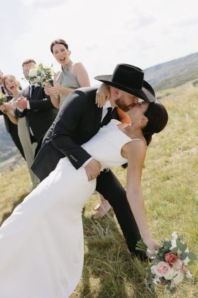 Sweet Haven Barn summer wedding Lottie Weddings rocky mountain bride40