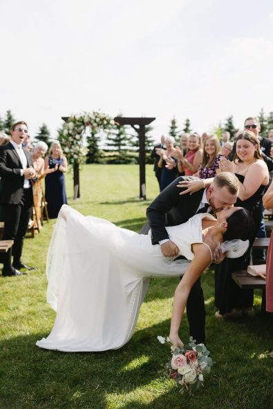 Sweet Haven Barn summer wedding Lottie Weddings rocky mountain bride6