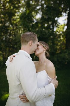 CC Bloom spring wedding White Haven Weddings rocky mountain bride13