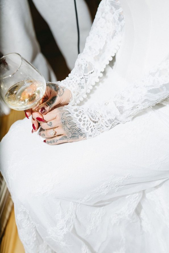 Stanley River Retreats & Cabins winter wedding rocky mountain bride11