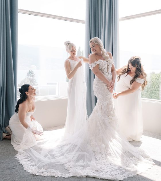 Chic Monochromatic Wedding at a Vineyard in British Columbia