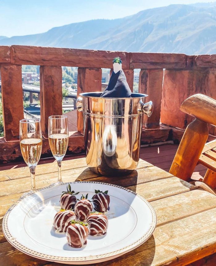 Hotel Colorado: A Romantic Historic Getaway in Glenwood Springs